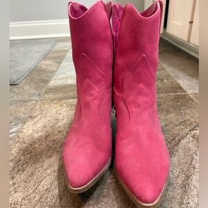 Coconuts by Matisse Heeled Boots Bambi - Hot Pink